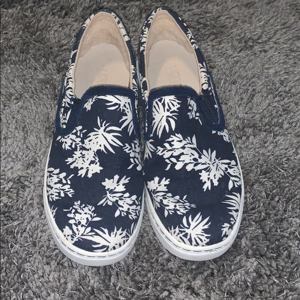 Ugg Boat Shoes
